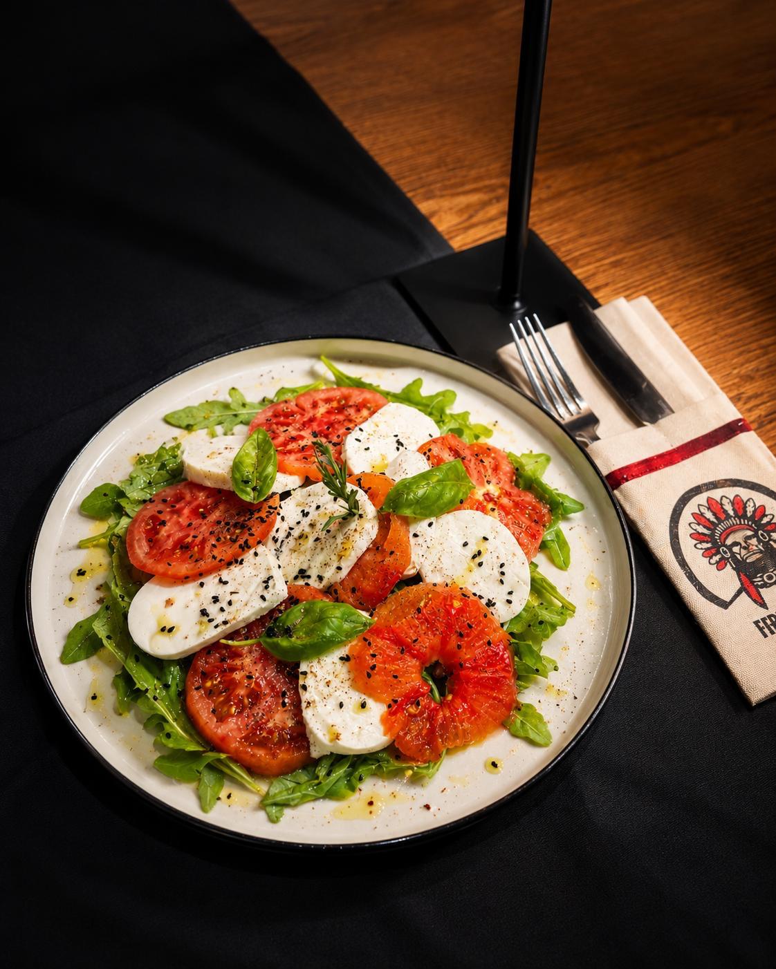Caprese Salata