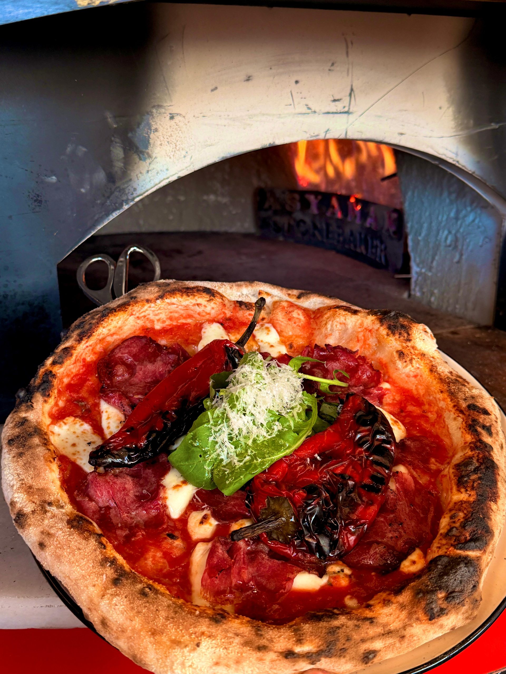 Füme Antrikotlu Pizza