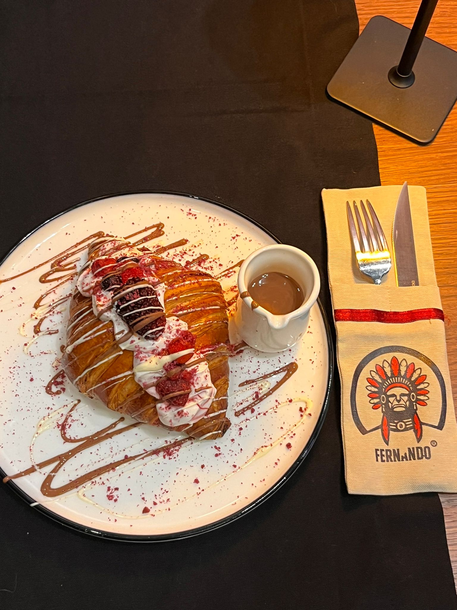 luce croissant